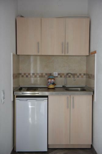 Hostal Apartments Cota Guesthouse