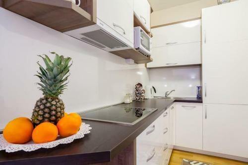 Sea View Apartments In Budva