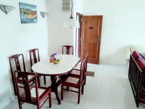 Avillion Admiral Cove Holiday Apartment