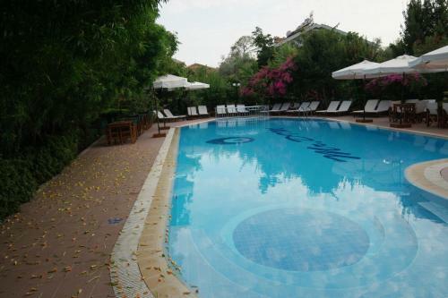 Mr. Dim Exclusive Apart Hotel