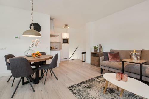 Windmill Apartments By Vgw