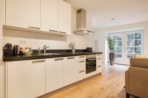 Canal Garden Apartments I By Vgw