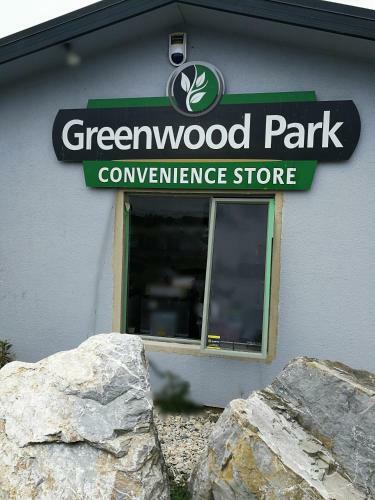 Greenwood Park Motels