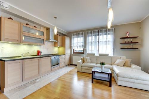 Apartamento Seaside With Sunny Terrace