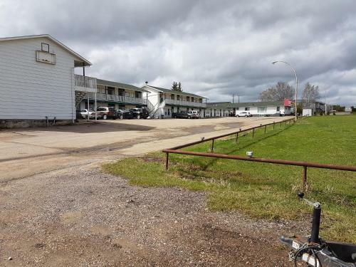Elk Point Motel & Rv Park