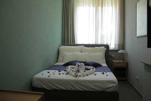 Bed & Breakfast Pansion In Club