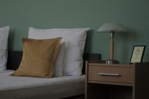 Bed & Breakfast Pansion In Club