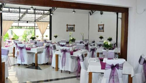 Hostal Guest House Vila Deved?i?