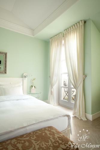 Bed & Breakfast Luxury Rooms Minjon