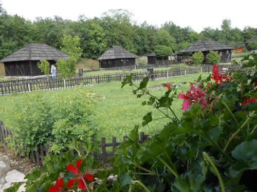 Hotel Etno Selo Moravski Konaci
