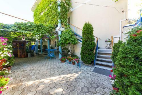Hostal Guest House Kapitan S