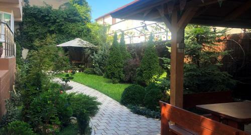 Hostal Guest House Anastasia