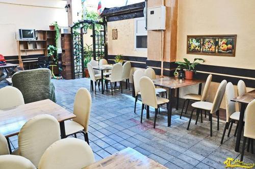 Hostal Guest House On Kirova 78