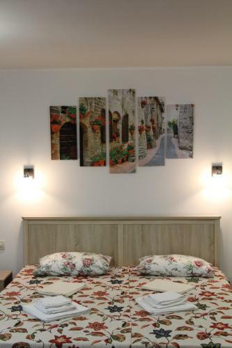 Hotel Aksis House