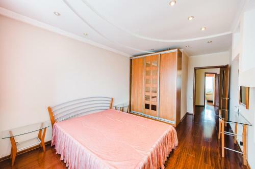 Dekabrist Apartment On Lenina 17