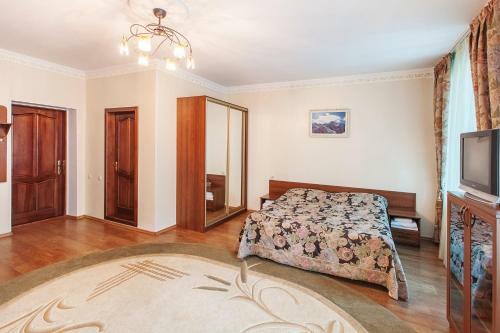 Kristall Hotel