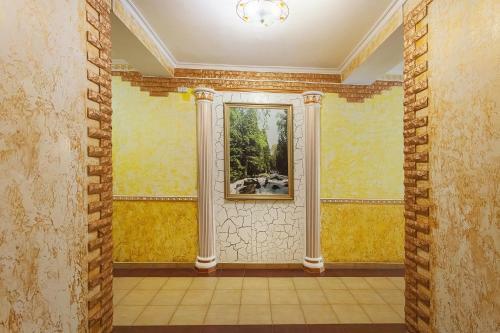 Kristall Hotel