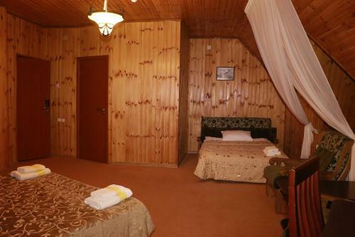 Hotel Snezhniy Bars Dombay