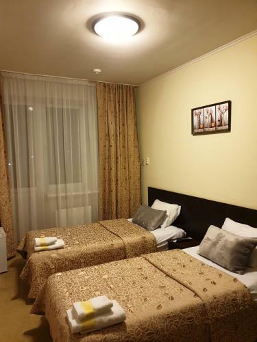 Hotel Snezhniy Bars Dombay