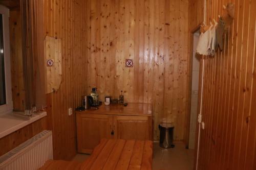 Hotel Snezhniy Bars Dombay