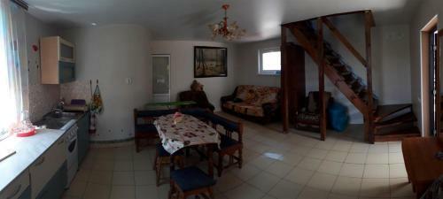 Hostal Sea Breeze Guest House