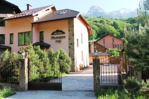 Hotel Melody Of The Mountains