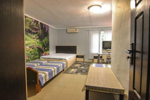 Hostal Guest House "golubaya Laguna"