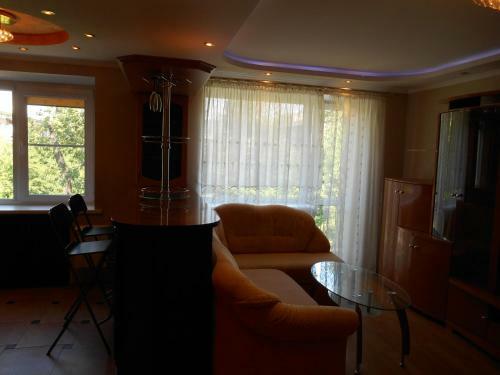 Apartment On Zvezdnaya 17