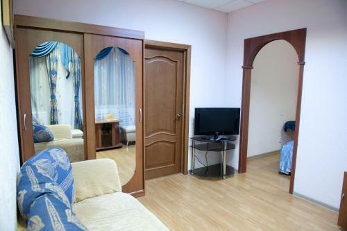U Dvuh Lvov Hotel