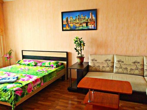 Apartment On Pr. Vyacheslava Klykova 83