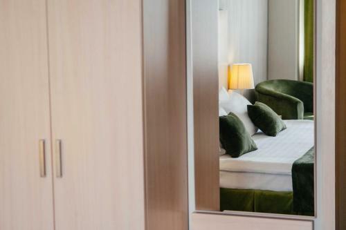 Avrora Business Hotel And Spa