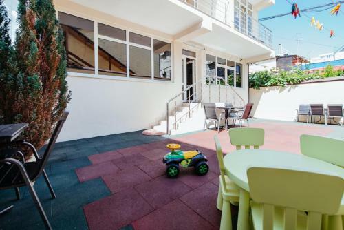 Hostal Zarya Guest House