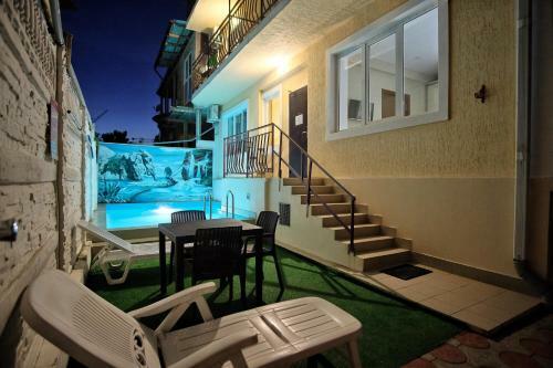 Hostal Ambassador Guest House
