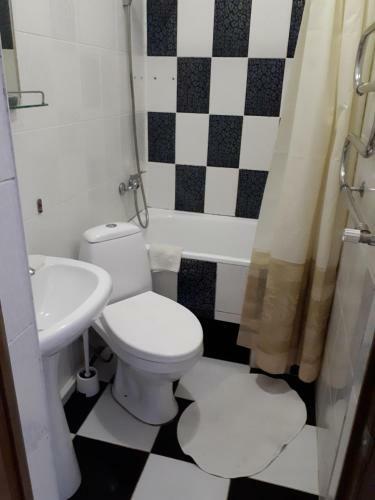 Hostal Guesthouse Lotos