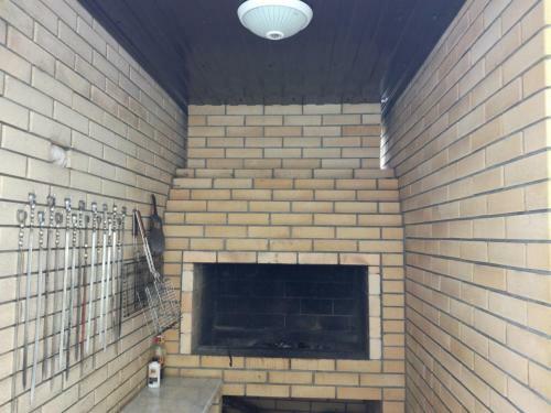 Hostal Guesthouse Lotos