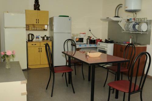 Hostal Aleksandriya Guest House