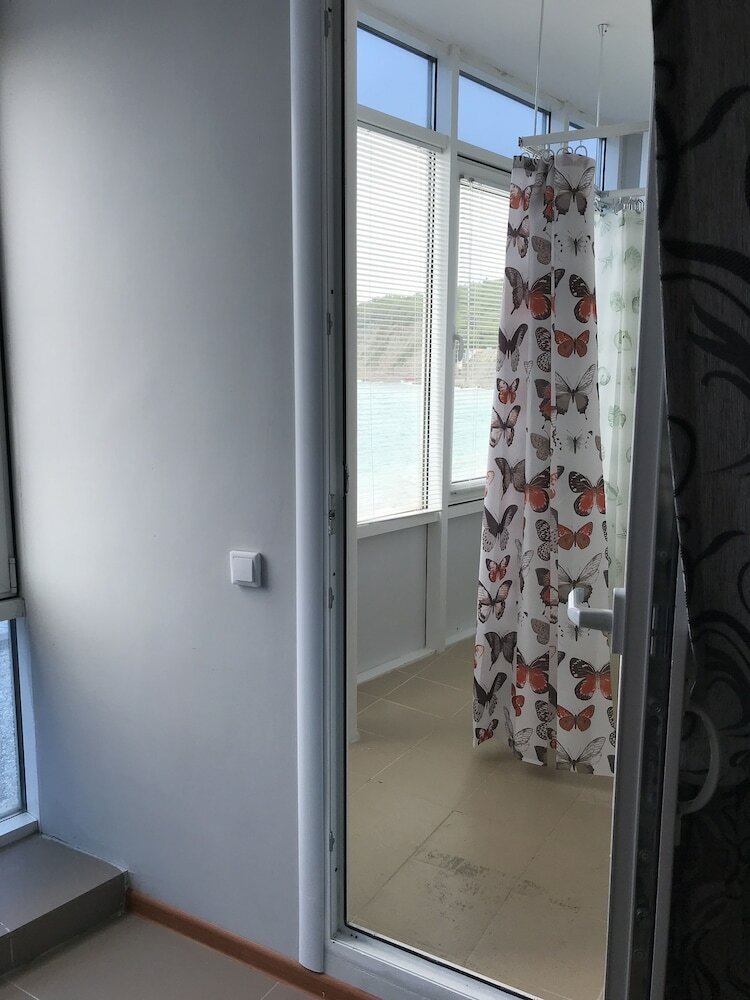 Hostal Kavkaz Hotel
