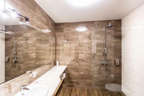 Prionezhsky Club Hotel