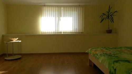 Hostal Guest House On Larkina 18