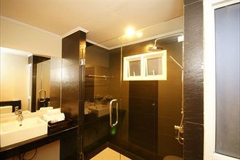 Hotel Seaside Jomtien Beach Resort