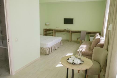 Central Inn Conference Hotel