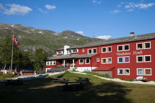 Hotel Vatnahalsen H�yfjellshotell