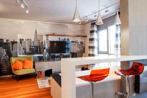 Daudel Apartments Maxima Gorkogo Street