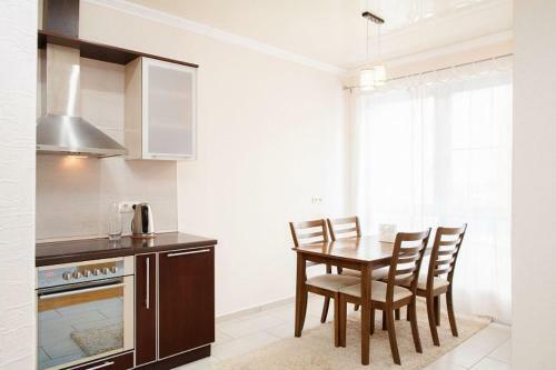 Apartment Complex Daudel 6