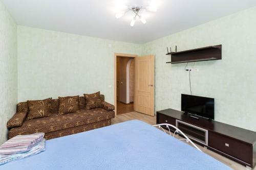 Apartment On 50 Let Oktyabrya 57a