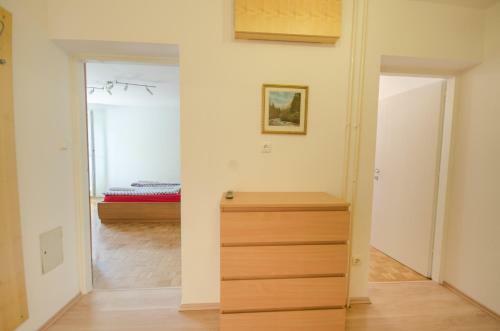 Apartment Near The Train Station