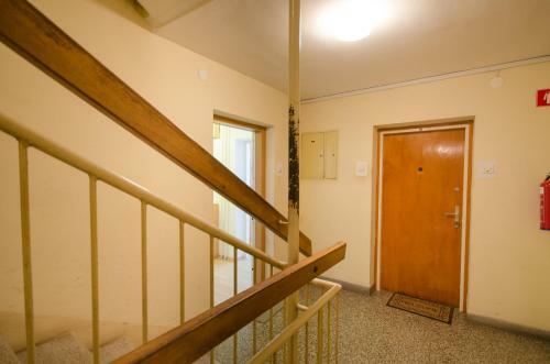 Apartment Near The Train Station