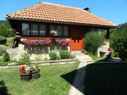 Lodge Guesthouse Sadrvan Ravne