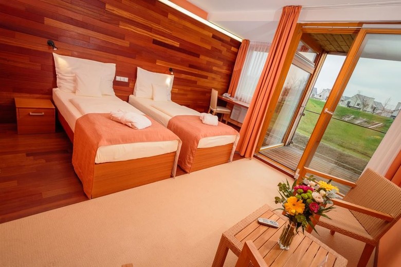 Park Holiday Congress & Wellness Hotel