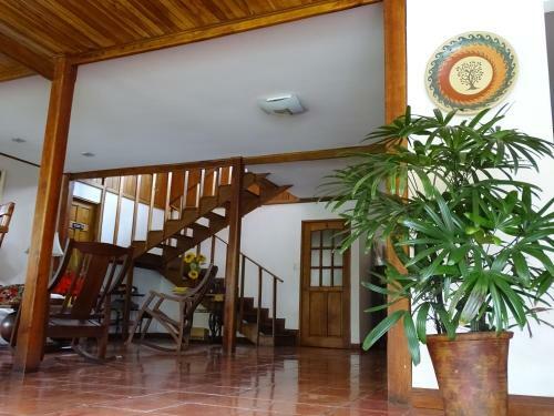 Hostal De La Tierra Ecohouse Farm